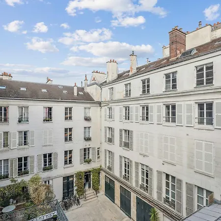 Boulevard Saint-germain & Orsay Museum - 1br - Vacation Apartment *
